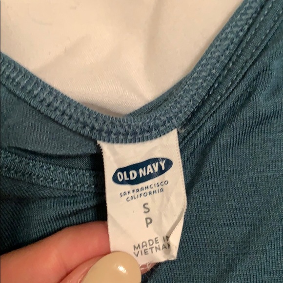 blue basic tank - Picture 3 of 3